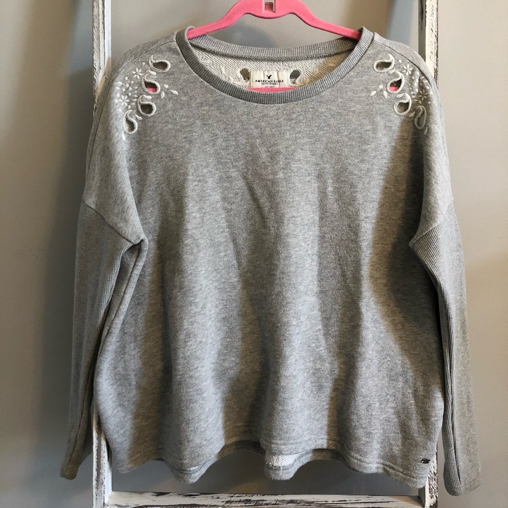Grey embroidered sweatshirt